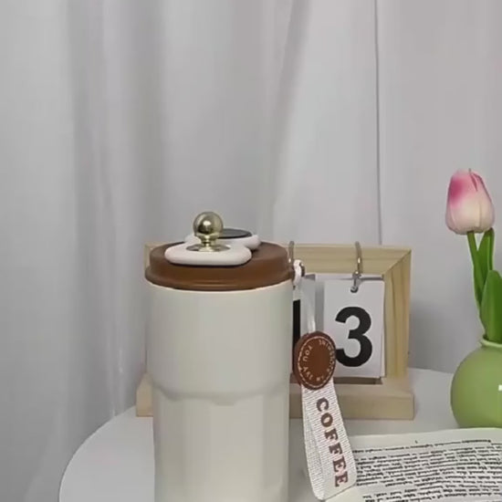 Vacuum insulated smart water bottle for travel and daily hydration